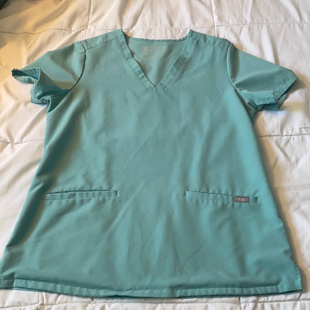 Figs Sea Glass scrubs